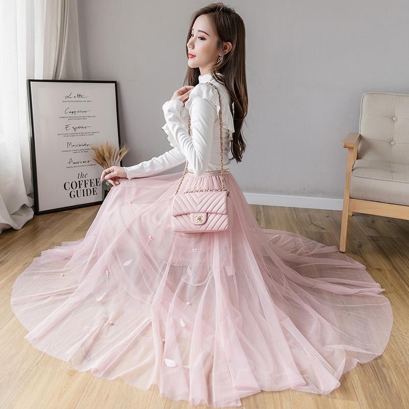 Chân váy ren mềm mại dài 82cm