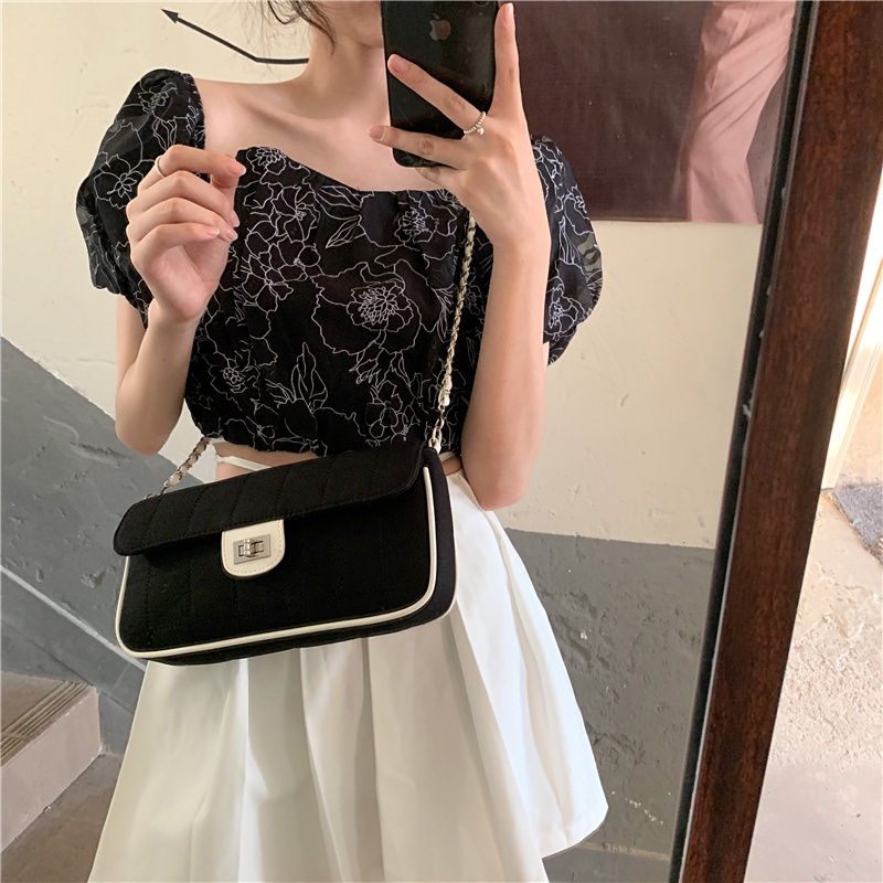 Túi đeo chéo IELGY vải denim phối dây xích phong cách retro