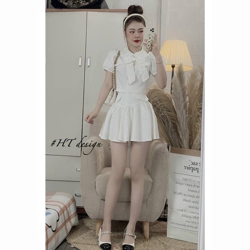 Set Áo Croptop Trắng Nơ Cổ Bèo Phối Chân Váy