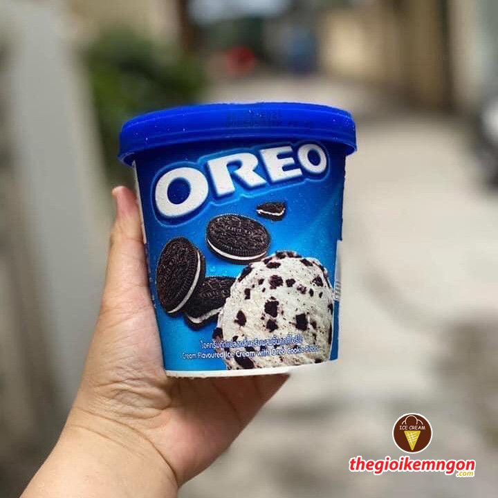 Kem hộp bánh quy Nestle Oreo Pint 240g