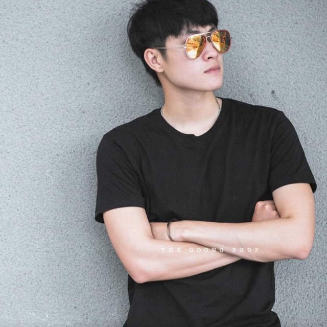 Áo Phông Trơn Nam TheGoong Cổ Tròn, Áo Thun Trơn Basic Cotton Cao Cấp Hàng Hiệu Không Cổ Thoáng Mát Tay Ngắn Màu Đen | BigBuy360 - bigbuy360.vn