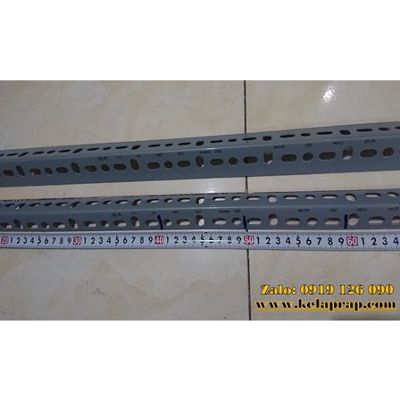 1 thanh V4x4, dày 1.5ly. Sắt V4 quy cách: 50cm/60cm/75cm.