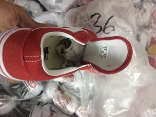 (ẢNH THẬT+VIDEO) giầy sneaker VA vải da lộn đỏ đế Trắng