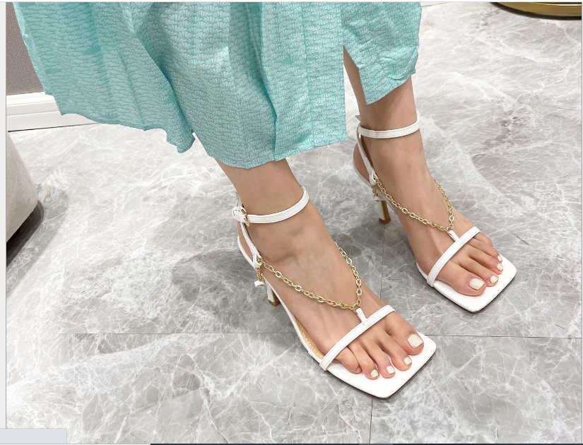 [Sẵn Hàng] Giày Sandal Quai Mảnh Phối Xích Gót Cao 7p Sang Chảnh