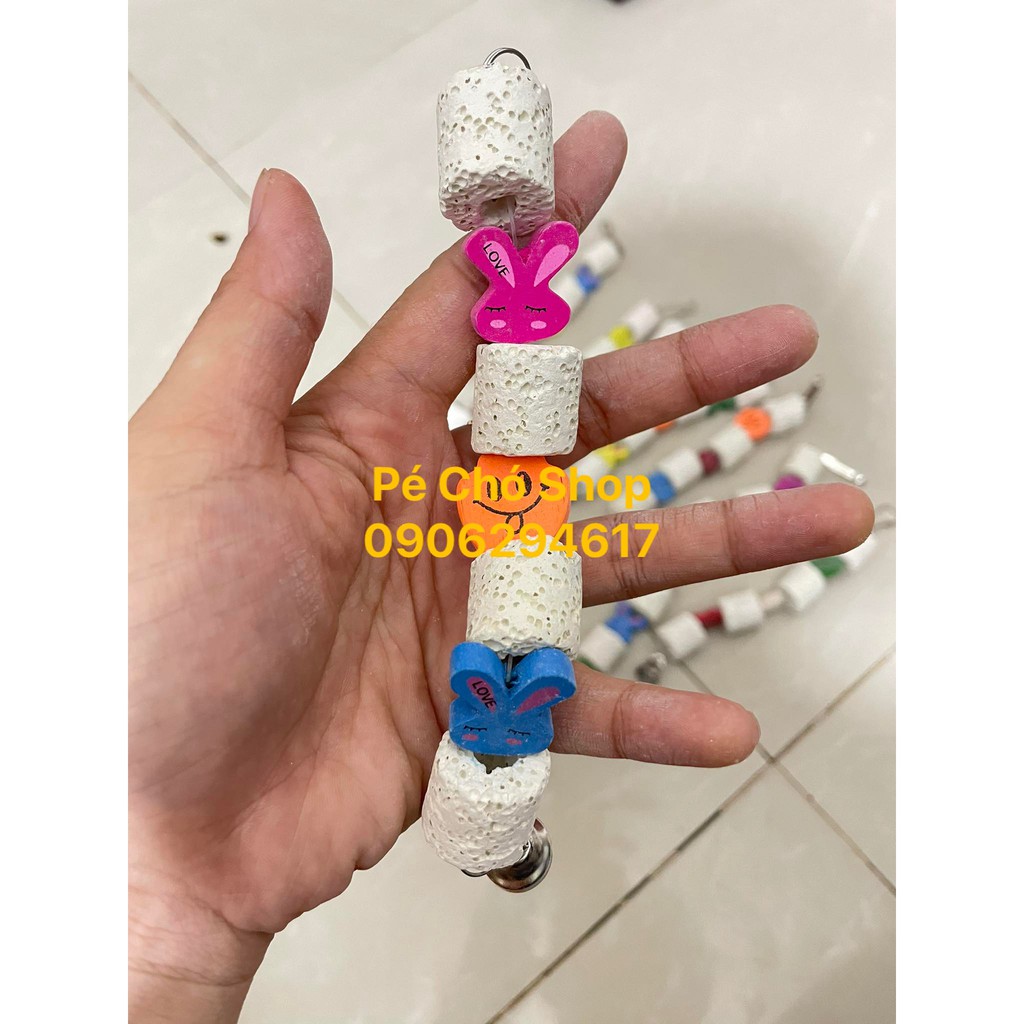 Dây bánh mài răng cho thú cưng hình mặt cười nhiều màu sắc.