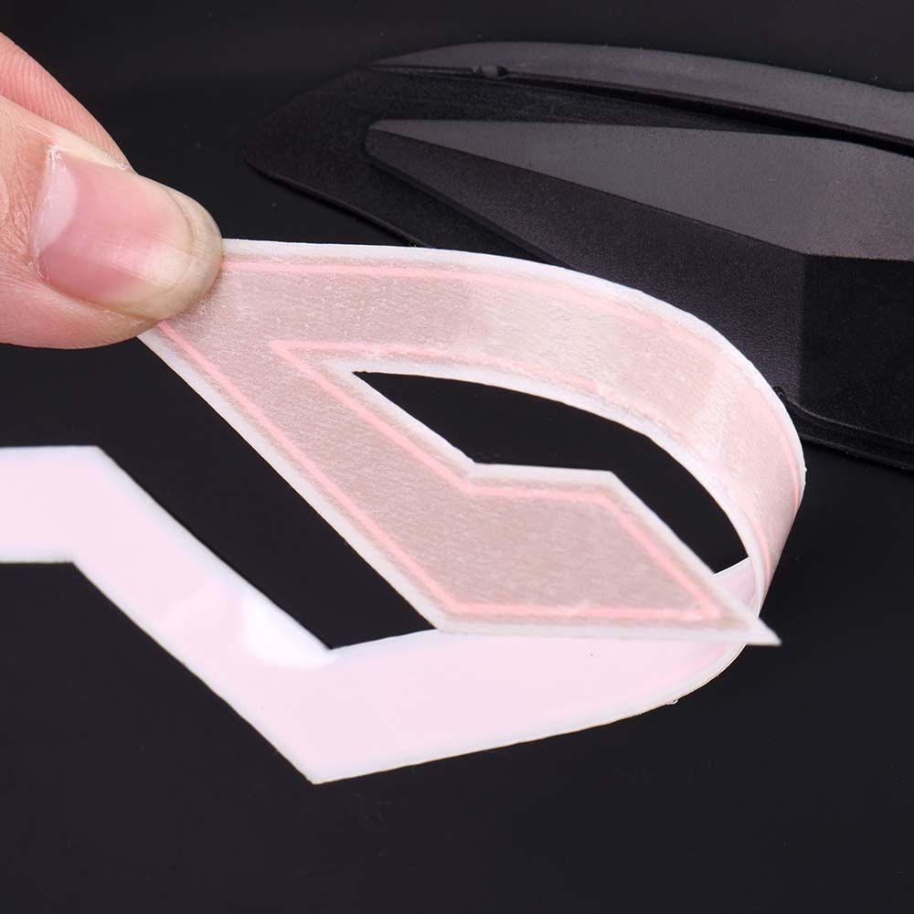 Dải Đèn Led Nhấp Nháy Gắn Mũ Bảo Hiểm Xe Máy Vào Ban Đêm