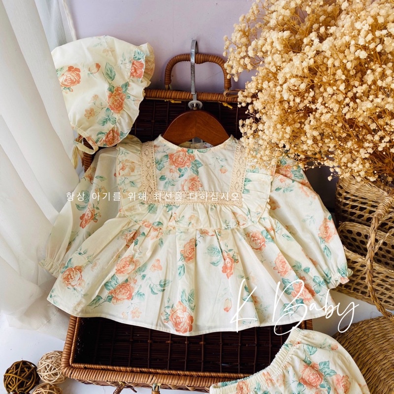 Váy và body tiểu thư màu kem hoa cam to ren cổ vuông