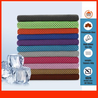 Khăn lau mát lạnh khi tham gia hoạt động mùa hè phong cách Hàn Quốc