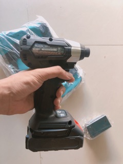 MÁY BẮT VÍT MAKITA XDT15