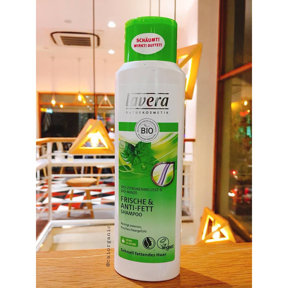 Dầu gội hữu cơ dành cho tóc dầu Lavera Frische & Anti - Fett Shampoo