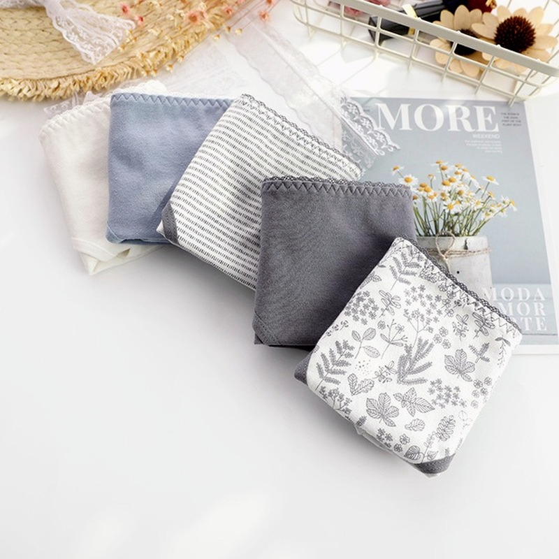 Quần lót Levao lưng vừa chất liệu cotton in họa tiết dễ thương cho nữ