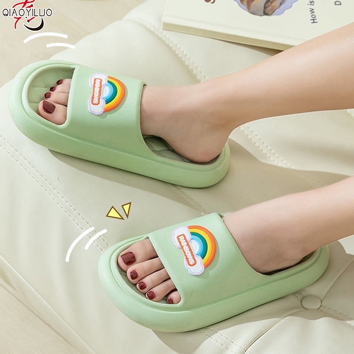 Dép đi trong nhà QiaoYiLuo chống trượt trang trí cầu vồng dễ thương cho cặp đôi