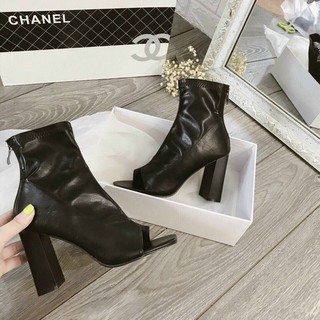 Boots da cổ cao hở mũi gót trụ 8cm fullbox