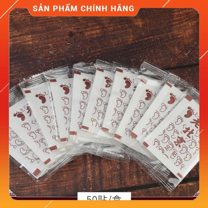 Hộp 50 Miếng Dán Chân Ngải Cứu Thải Độc Bắc Kinh (hộp 50 miếng)