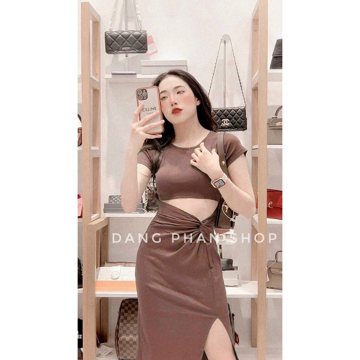 Đầm tay ngắn cổ tròn ôm body xoắn  bên eo hở rốn xẻ tà cực sexy , chất thun gân mềm mát