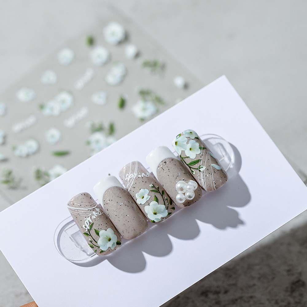 Miếng Dán Trang Trí Móng Tay Hình Hoa Cúc/Chuồn Chuồn/Lá Tre Độc Đáo