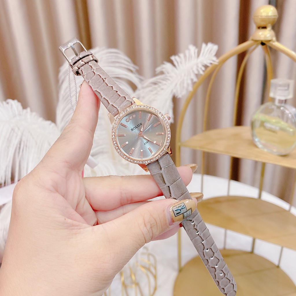 Đồng Hồ Nữ Đeo Tay Thời Trang Bolun Dây Da Mặt Tròn,Vuông Nhiều Màu Sắc Giá Siêu Rẻ | BigBuy360 - bigbuy360.vn