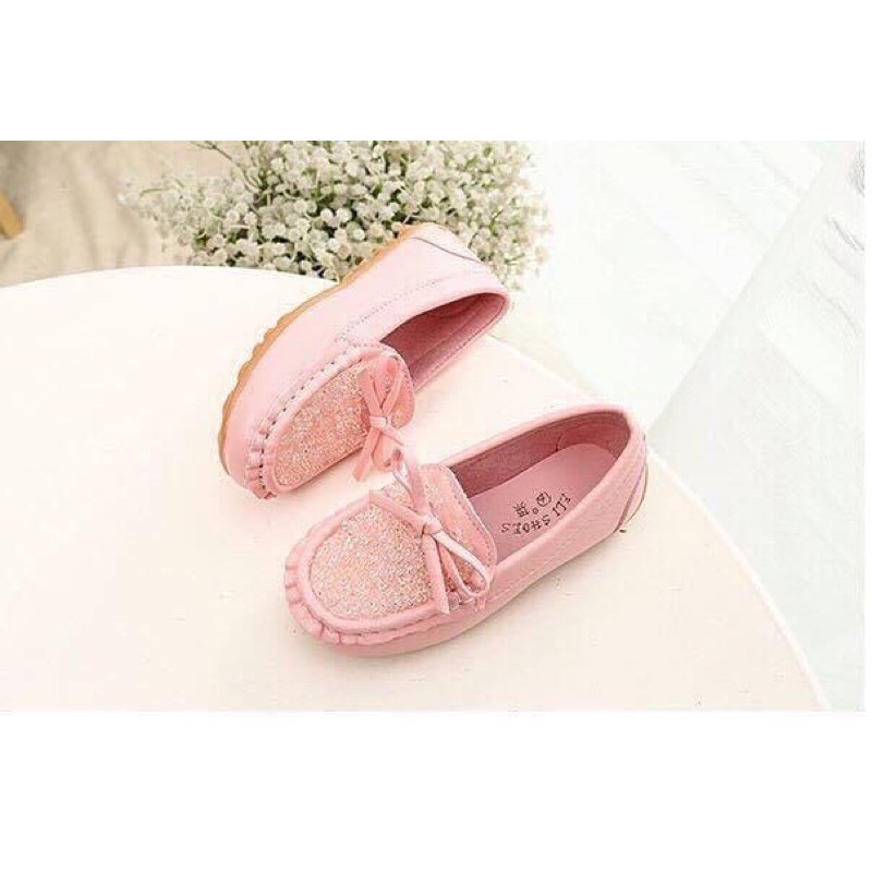 Sale Giày mọi đính đá cho bé gái còn size 30 giá 109k