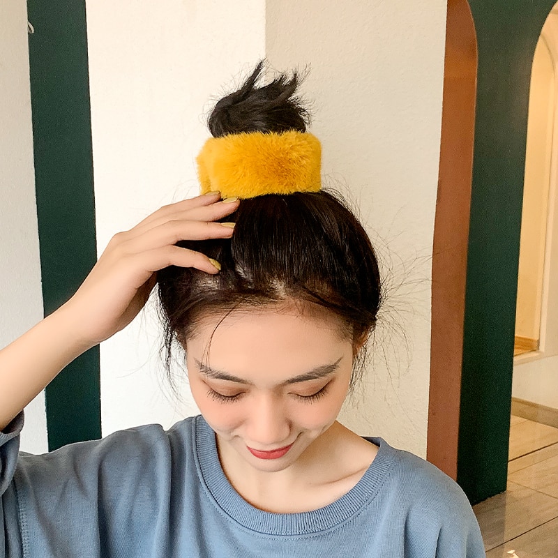 Dây Buộc Tóc Đính Quả Cầu Lông Xinh Xắn Cho Nữ