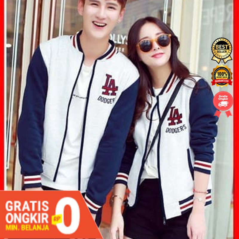 Áo Khoác Hoodie Màu Đen Trơn Thời Trang 2018 / 1019 Cho Cặp Đôi