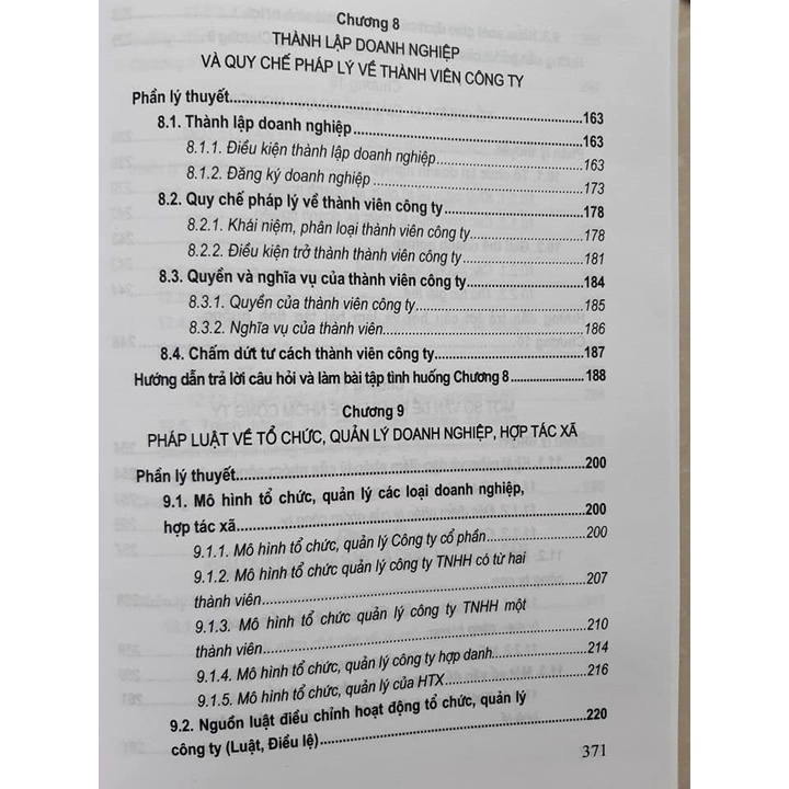 Sách Hướng Dẫn Môn Học Luật Thương Mại Tập 1