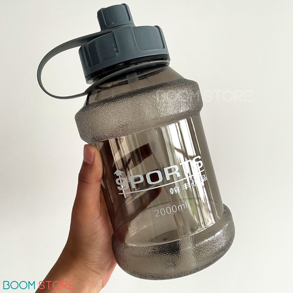 Bình nước thể thao 2 lít bằng nhựa chia vạch có ống hút cute Boom Store