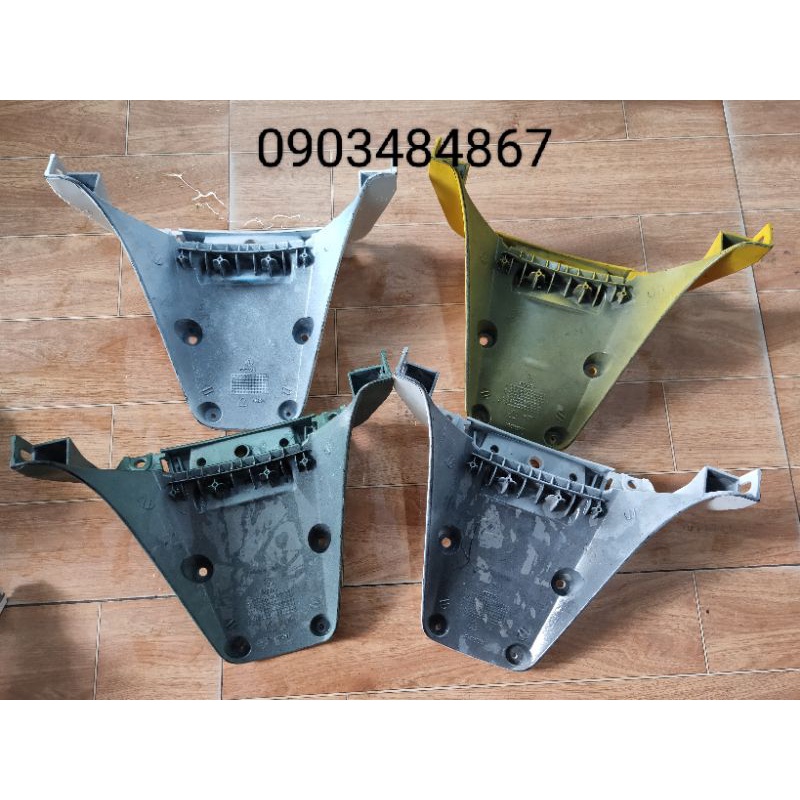 Dè chắn bùn , đuôi bắt biển số xe Vespa S - hàng thanh lý kho