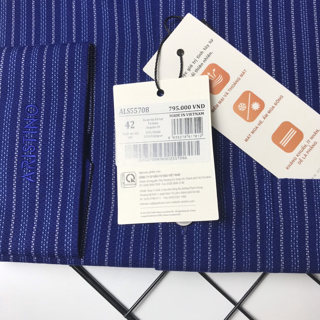 Áo sơ mi dài tay Aristino sợi sồi kháng khuẩn ,tà lượn trẻ trung from rộng ALS55708