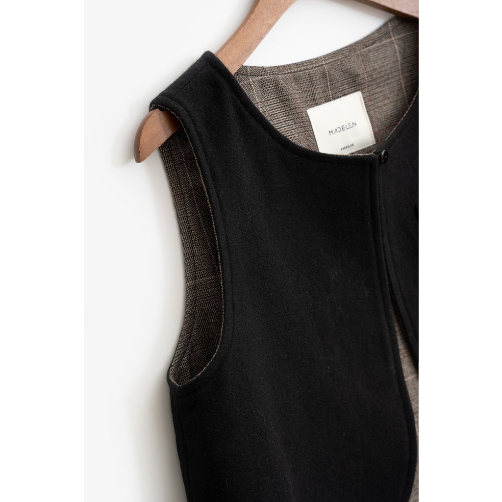 Áo gile dạ nữ MADELEN 1 cúc dáng ngắn freesize | BigBuy360 - bigbuy360.vn