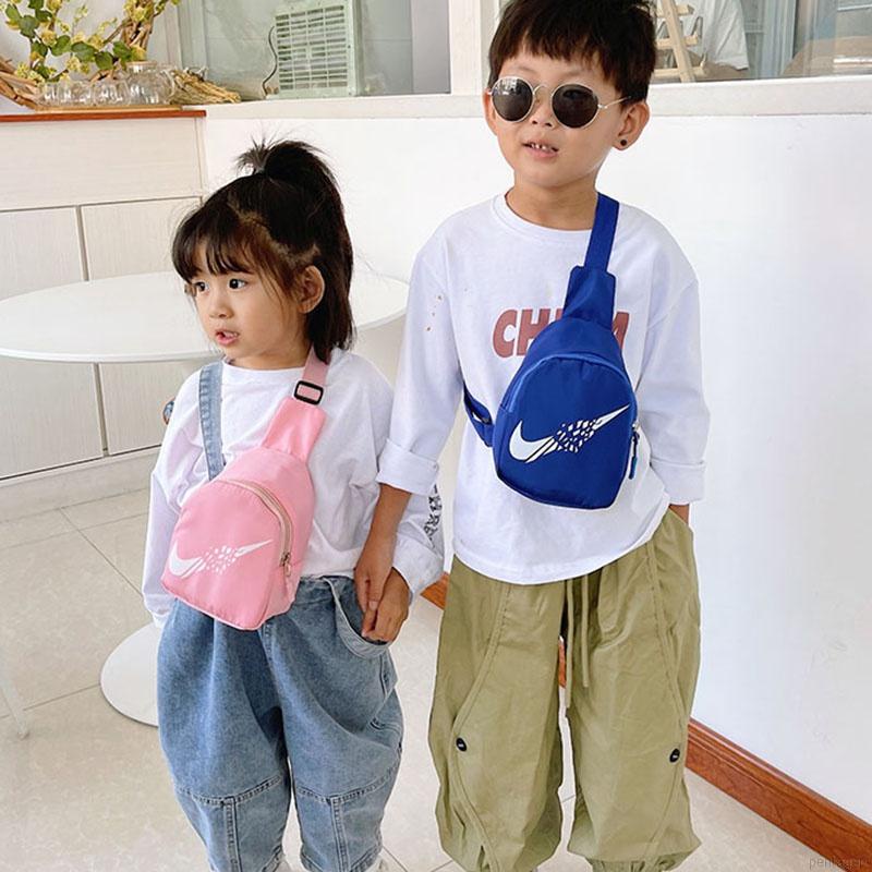 Túi đeo chéo ngực màu sắc kẹo ngọt dễ thương cho bé