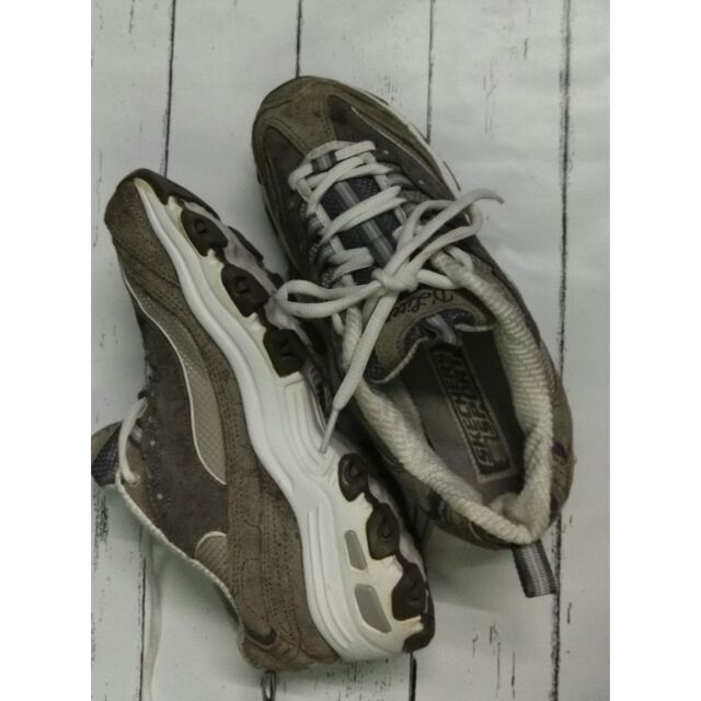 Giày Skechers D'Lites auth xám 2hand