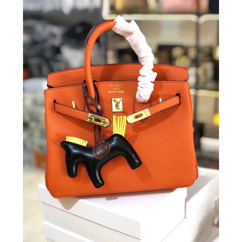 [[BIKINN]Túi Công sở size 30 tặng kèm khăn lụa quấn quai da sần (vỡ hộp) | BigBuy360 - bigbuy360.vn