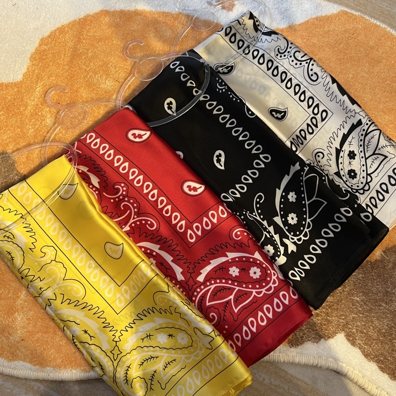 Khăn turban lụa vuông làm áo size 70x70cm - Maben