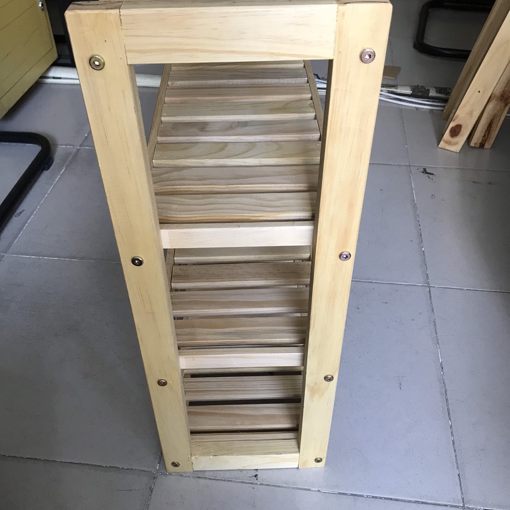 Kệ giày dép gỗ thông đa tầng dài 50cm, hàng Việt Nam xuất khẩu.