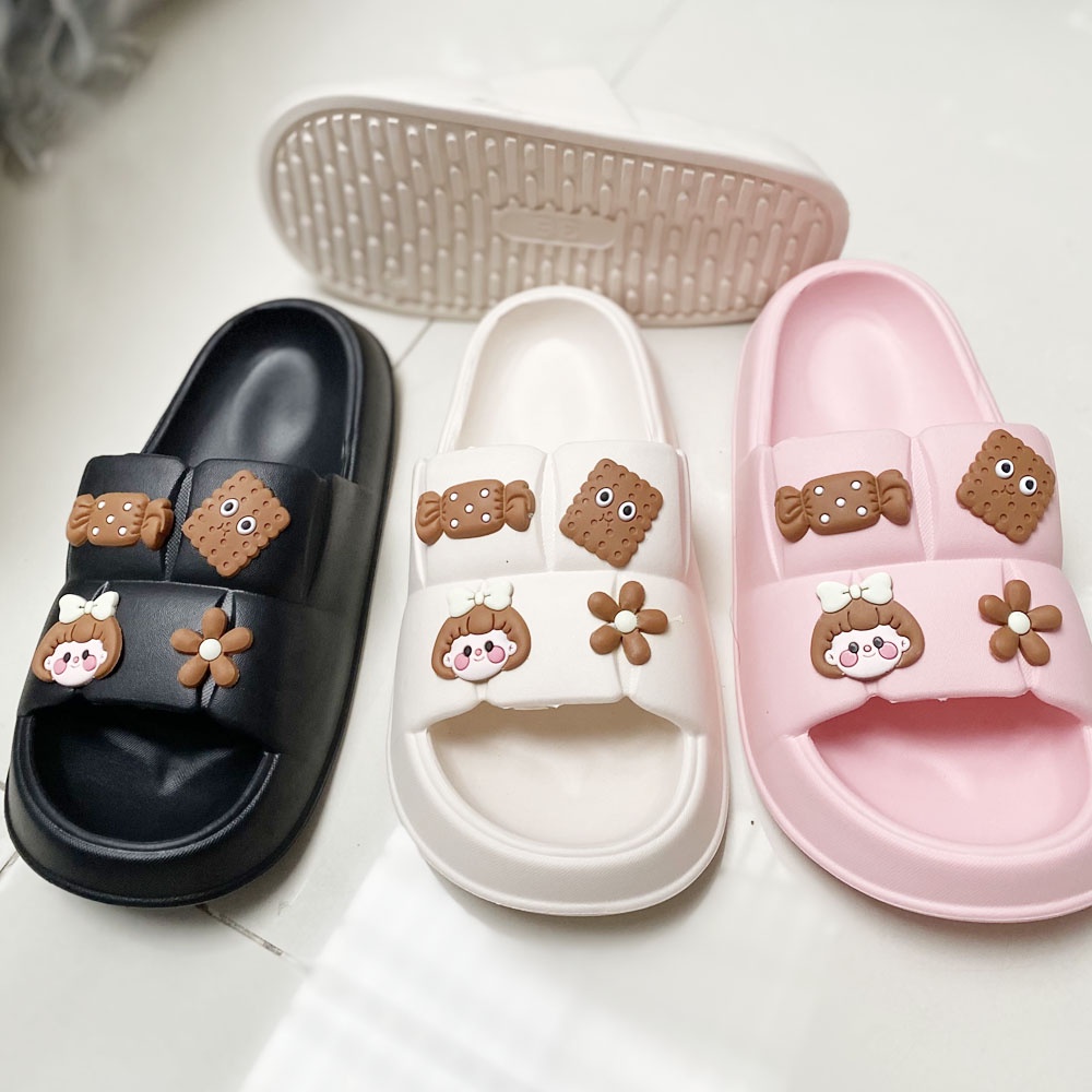 Dép quai ngang kèm sticker xinh xắn, siêu nhẹ, chất liệu xốp. hàng hot trend, siêu êm chân