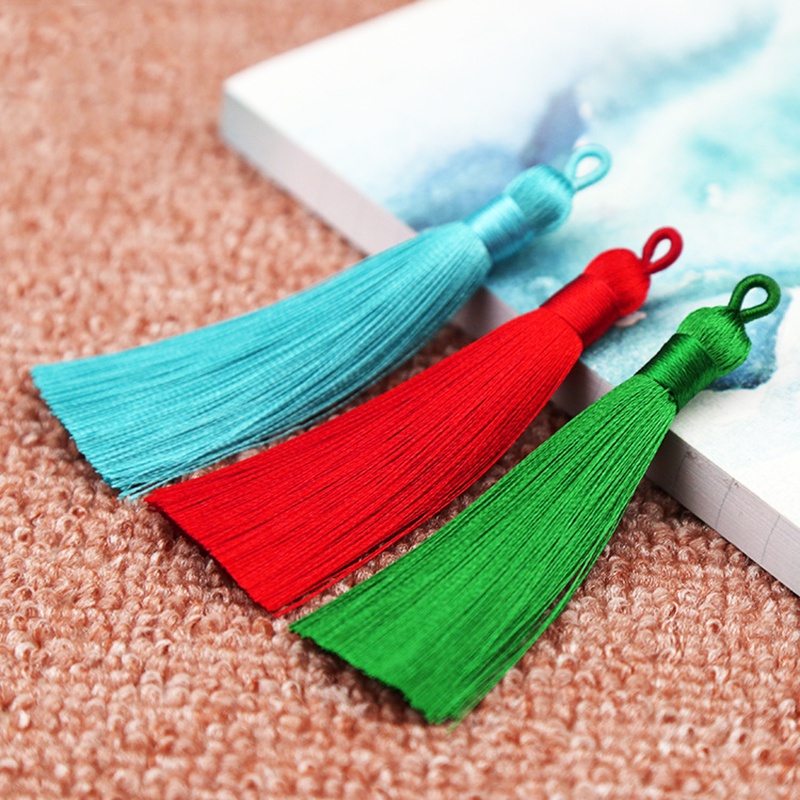 Khuyên tai tua rua dài chất liệu lụa 8cm 25 màu thủ công phong cách bohemian