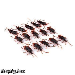 Đồ chơi chọc ghẹo bạn bè hình con gián giả