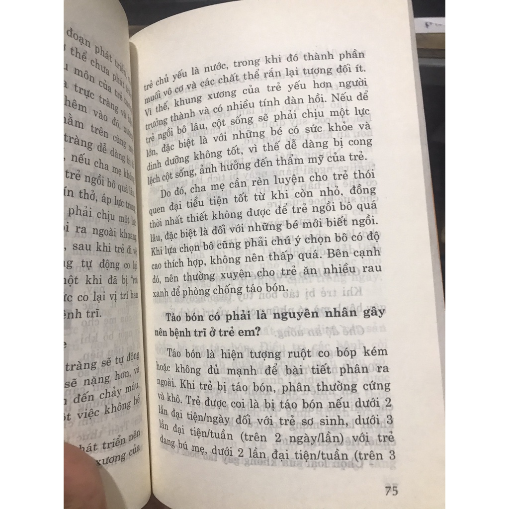 Sách - Bệnh trĩ và cách điều trị