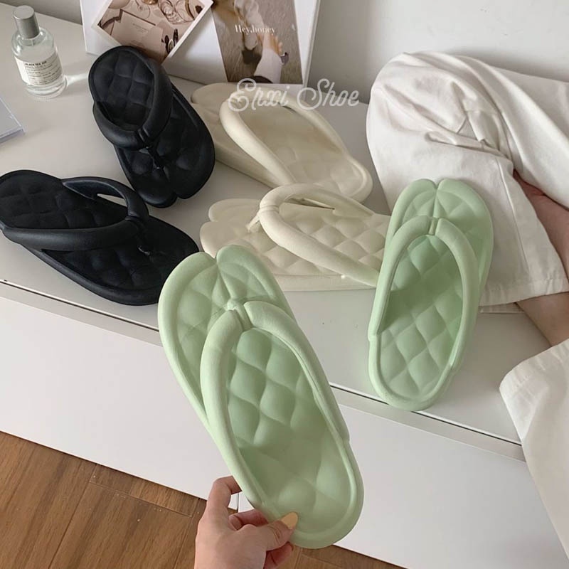 Dép Nữ Đế Bằng Thiết Kế Độc Đáo Thời Trang Cá Tính