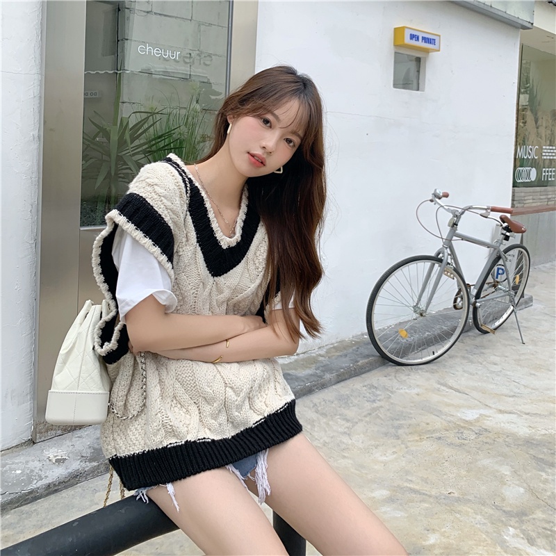 Áo dệt kim sát nách cổ chữ V dáng rộng màu sắc retro thời trang cho nữ | BigBuy360 - bigbuy360.vn