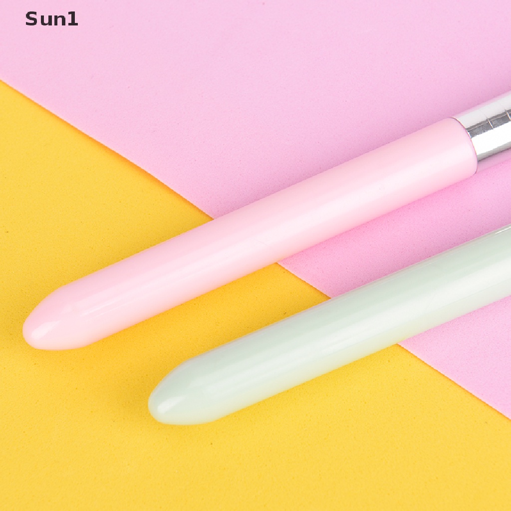 Cọ Nhựa Hỗn Hợp Chăm Sóc Da Mặt Tiện Dụng