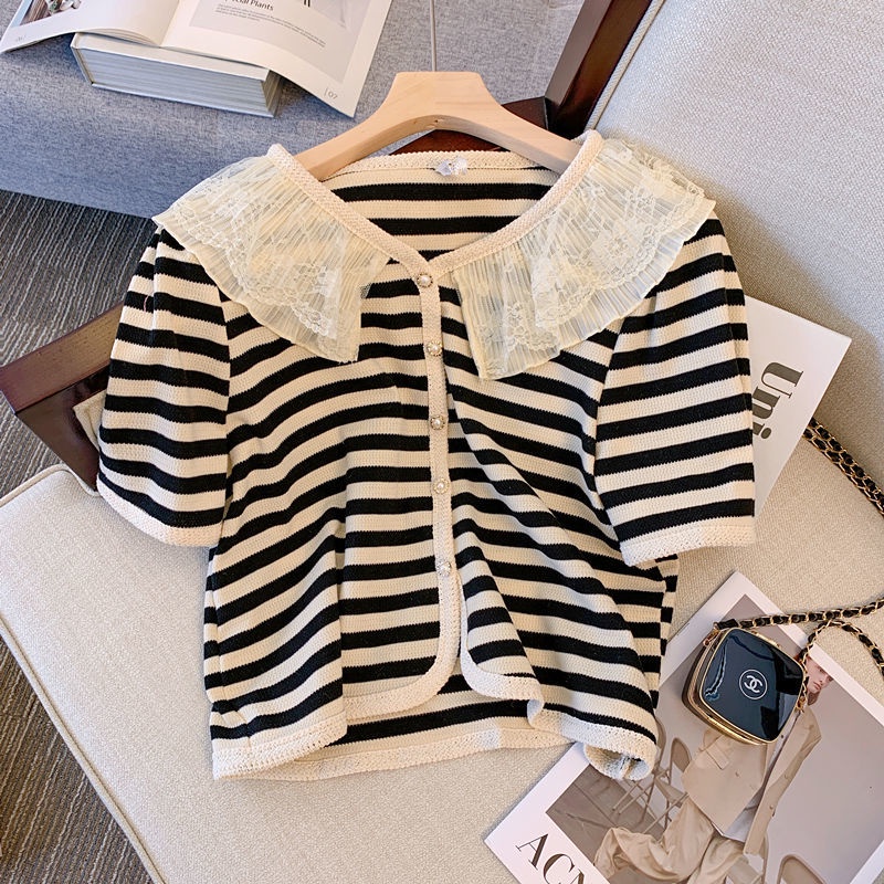Áo Tay Ngắn Cổ Búp Bê Kẻ Sọc Phối Ren Phong Cách Hàn Quốc