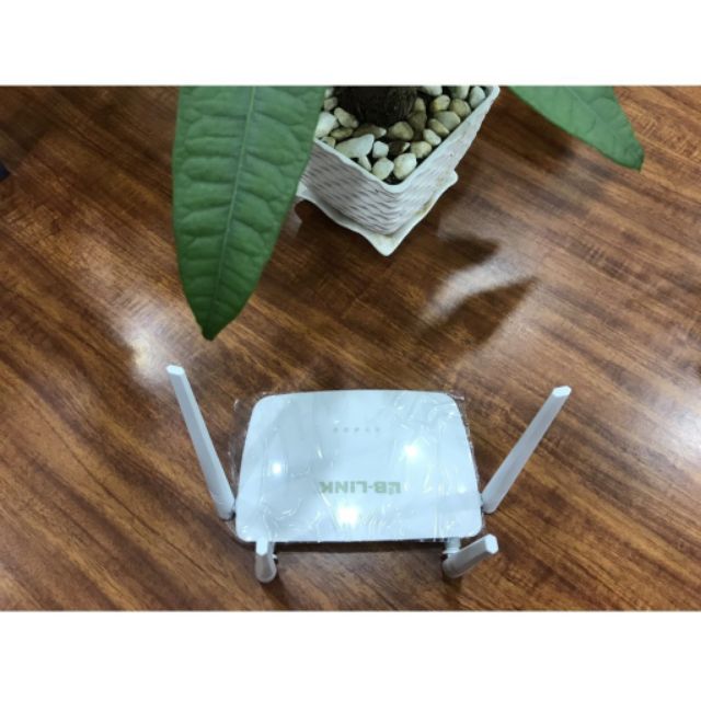 Bộ phát sóng wifi 4 râu  LB-LINK BL-WR450H