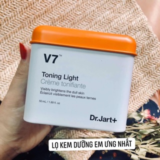 KEM DƯỠNG TRẮNG DA V7 TONING LIGHT HÀN QUỐC FULLSIZE 50ML