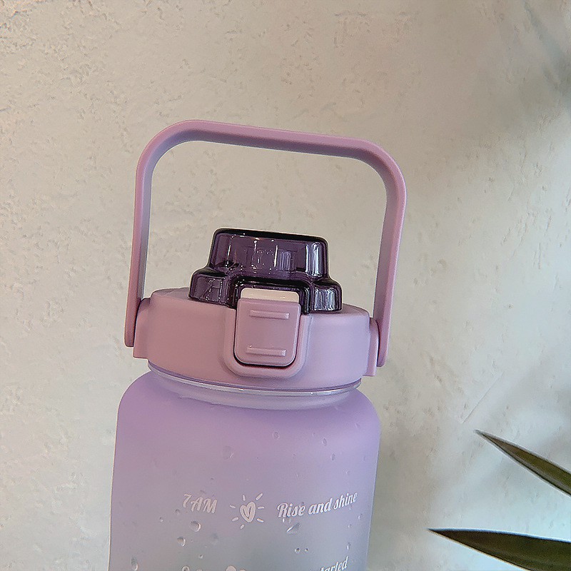 Bình Đựng Nước 2L Dễ Thương Có Vạch Báo Giờ Uống Nước tặng STICKER