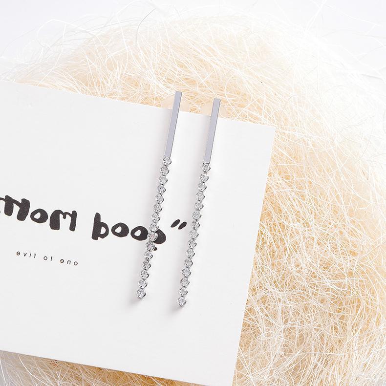 Bông Tai Mạ Bạc 925 Đính Đá Tua Rua Xinh Xắn Cho Nữ