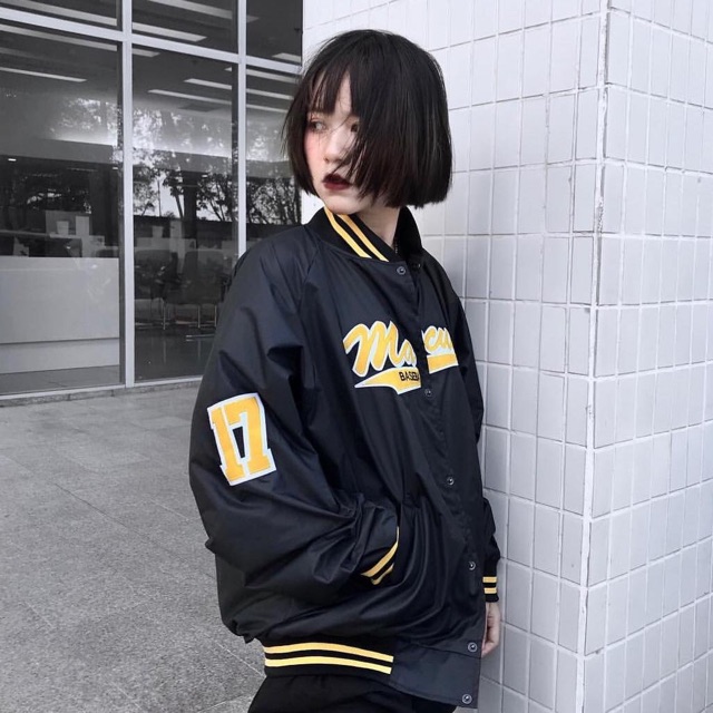 [Giá sỉ] Nhập WAPCK10 giảm 25k đơn từ 150k - bomber jacket MC sọc vàng unisex