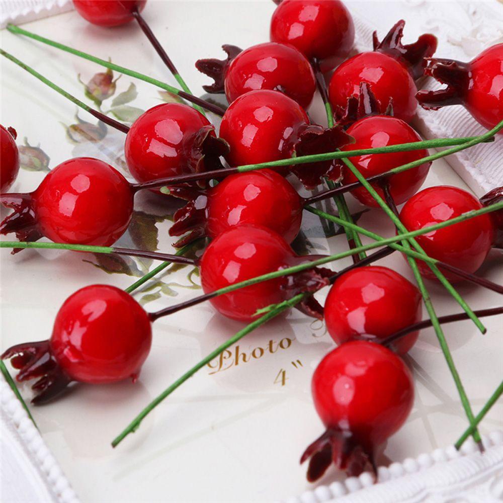 Trái Cherry Giả Bằng Nhựa Dùng Trang Trí Giáng Sinh