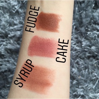 Son Makeup Revolution X Soph lipstick