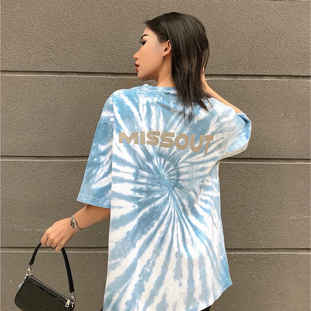 [Mã SKAMCLU7 giảm 10% tối đa 50K đơn 0Đ] Áo Thun Tay Lỡ MISSOUT TIE DYE PHẢN QUANG Unisex | BigBuy360 - bigbuy360.vn